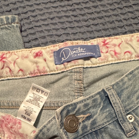 Aeropostale Demetria collab Faded Light Blue Wide-Leg Jeans - Picture 3 of 3